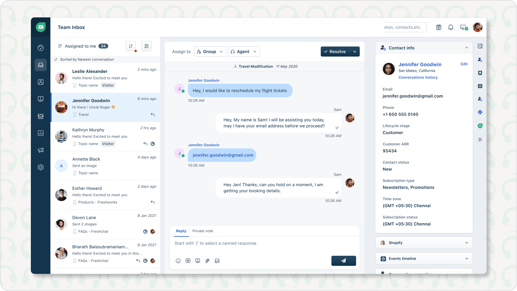 Freshdesk agent interface for managing customer tickets.