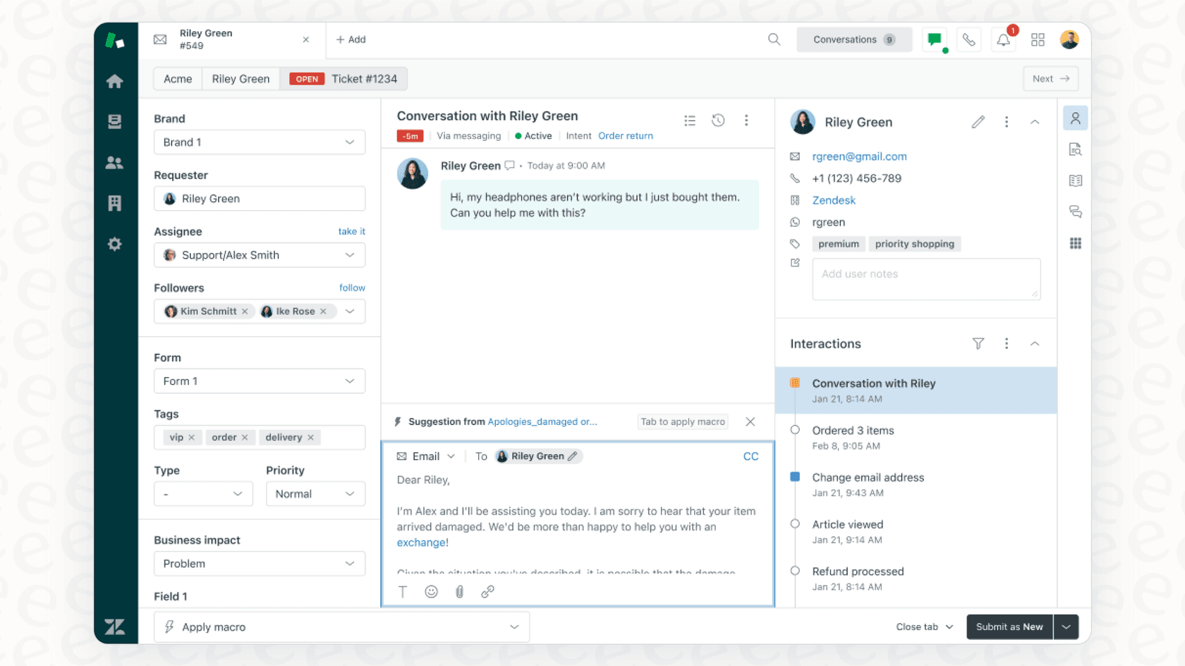 Screenshot of generative replies feature in Zendesk.