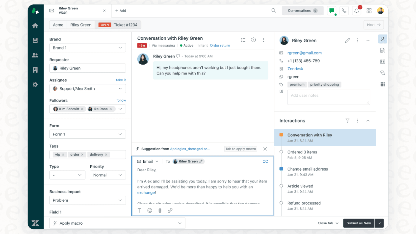 Screenshot of Zendesk AI suggesting a reply to an agent based on macros.